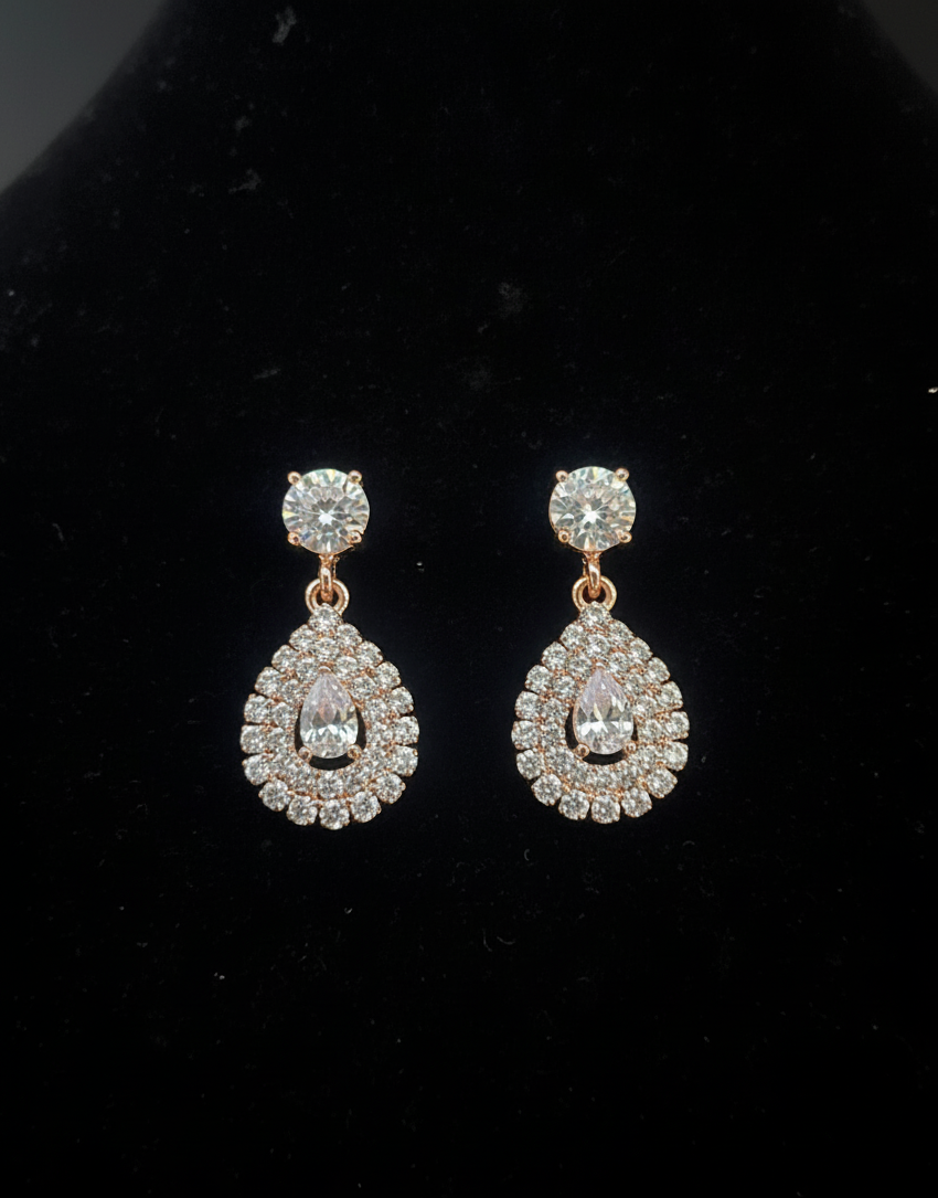 ✨Stylish Pearl & Diamond Look Necklace Set | Zakreen Collection ✨