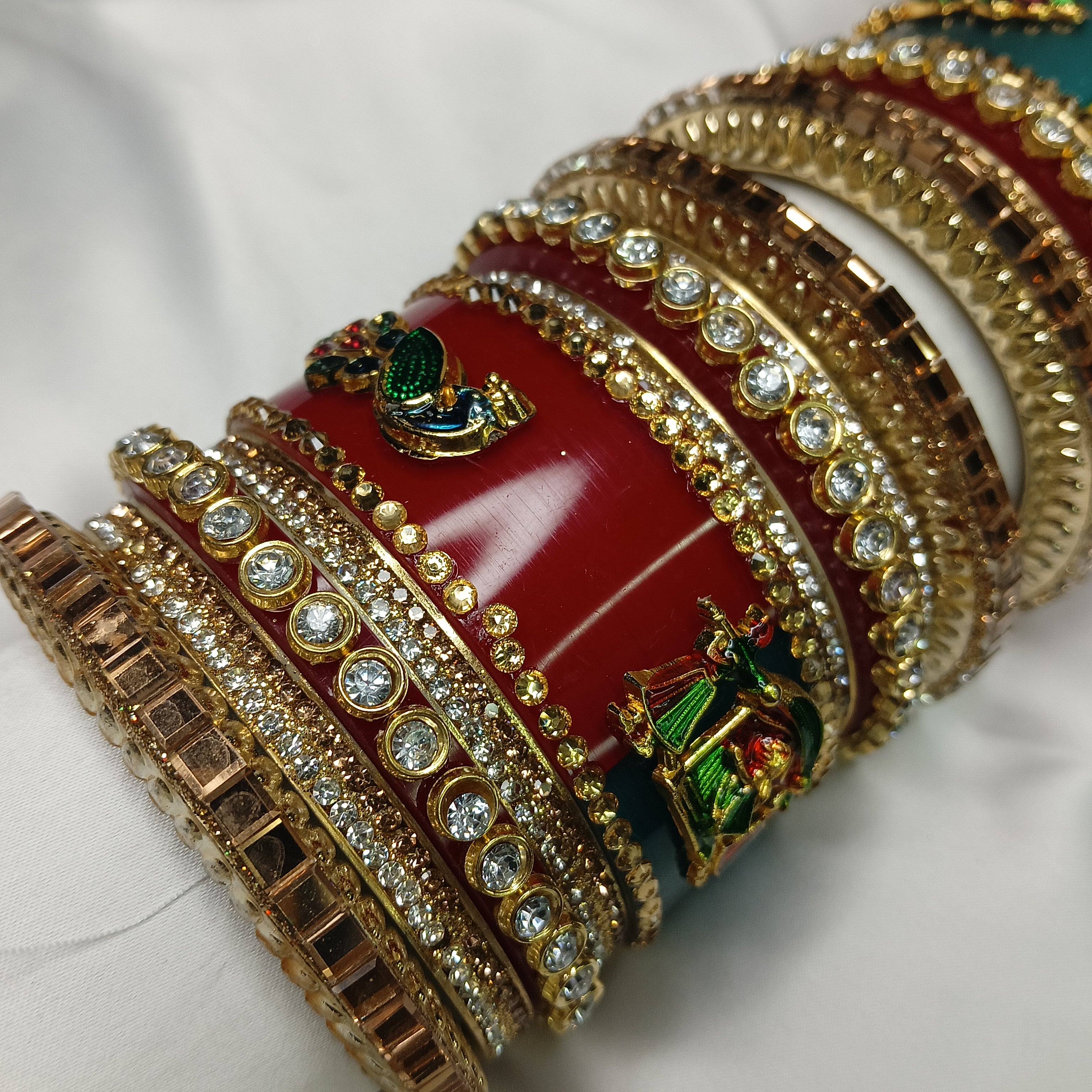 Bridal Chuda Set with Bangadi | Traditional Dulhan Wedding Bangle Set | Designer Chura for Women by Zakreen"